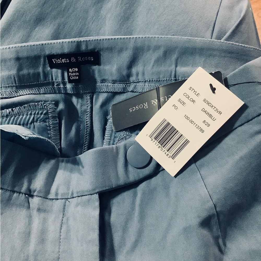 NWT VIOLETS & ROSES High Rise Crooped Pant in dawn blue - Picture 4 of 5